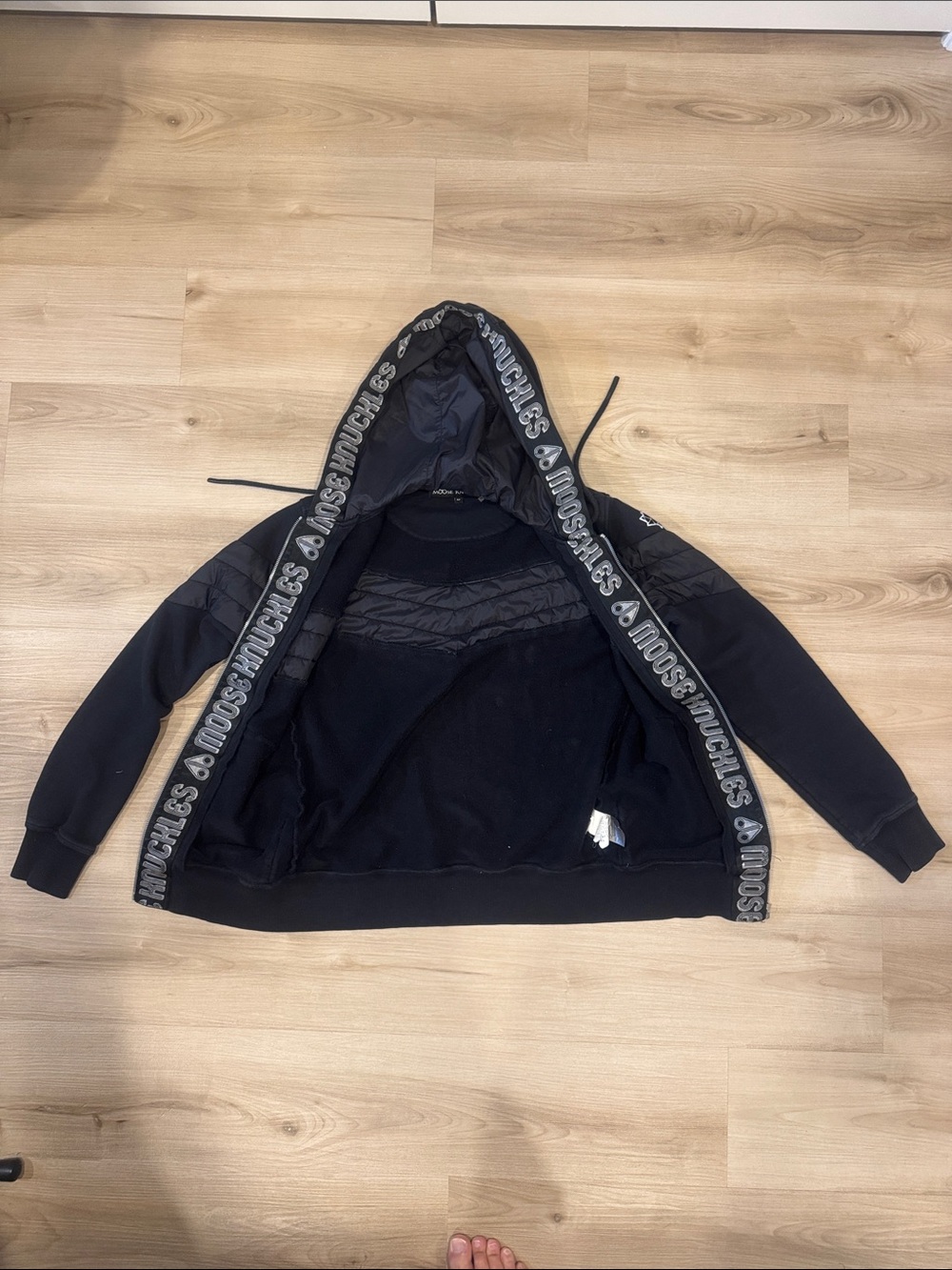 Men’s Small Moose Knuckles Black Concordia Hooded Zip Jacket with Branded Trim